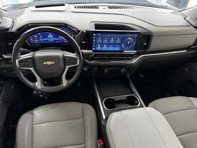 2024 Chevrolet 2500 Crew Cab, $59985. Photo 6
