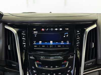 2017 Cadillac Escalade, $26499. Photo 2