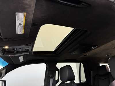 2017 Cadillac Escalade, $26499. Photo 4