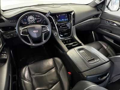 2017 Cadillac Escalade, $26499. Photo 8