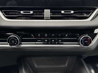 2025 Chevrolet Equinox, $32040. Photo 10