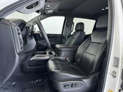 2019 Chevrolet 1500 Crew Cab, $27999. Photo 4