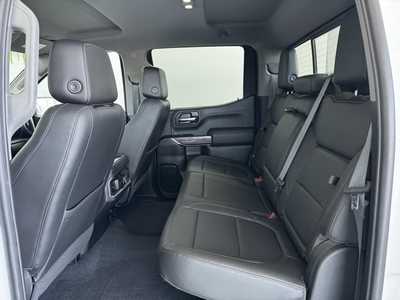 2019 Chevrolet 1500 Crew Cab, $27999. Photo 5