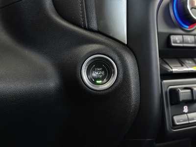 2019 Chevrolet 1500 Crew Cab, $27999. Photo 9