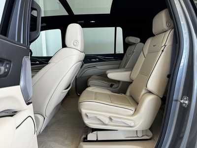 2022 Cadillac Escalade ESV, $60985. Photo 5