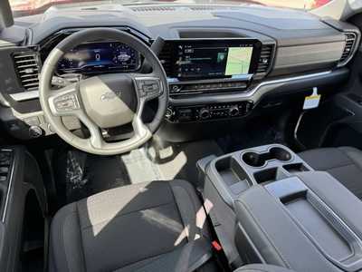 2025 Chevrolet 1500 Crew Cab, $55565.0. Photo 6