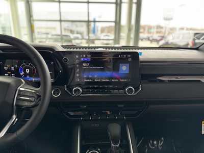 2025 Chevrolet Colorado Crew Cab, $44870.0. Photo 7