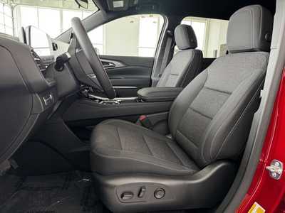 2025 Chevrolet Traverse, $47375.0. Photo 4