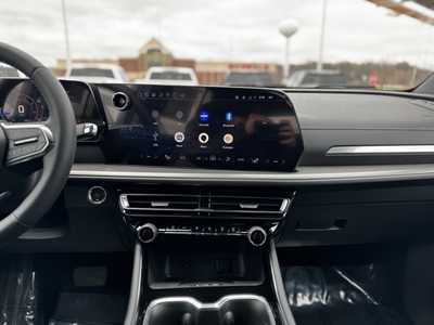 2025 Chevrolet Traverse, $47375.0. Photo 8