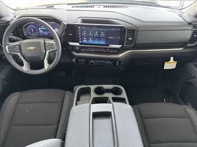 2025 Chevrolet 1500 Crew Cab, $54765.0. Photo 8