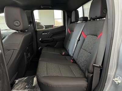 2025 Chevrolet Colorado Crew Cab, $44870.0. Photo 5