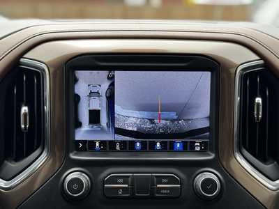 2022 Chevrolet 3500 Crew Cab, $55485. Photo 3