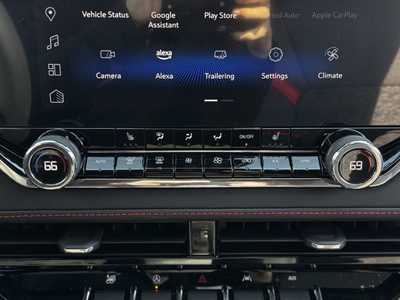 2025 Chevrolet Colorado Crew Cab, $44790.0. Photo 10
