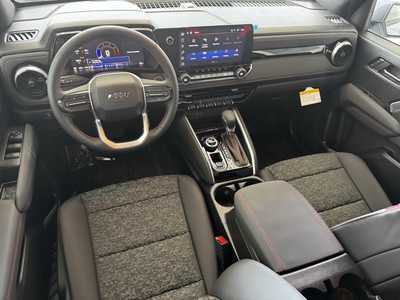 2025 Chevrolet Colorado Crew Cab, $44790.0. Photo 6
