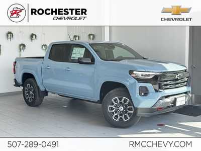 2025 Chevrolet Colorado Crew Cab, $44790.0. Photo 1