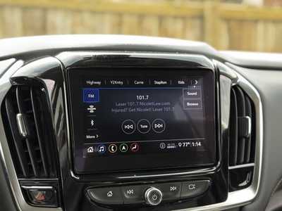 2021 Chevrolet Traverse, $24999. Photo 2