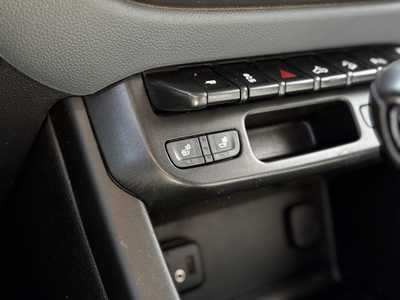 2022 Chevrolet Colorado Crew Cab, $29680. Photo 11
