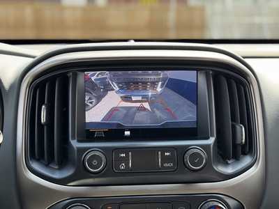 2022 Chevrolet Colorado Crew Cab, $29680. Photo 3