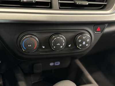 2025 Chevrolet Trax, $24985.0. Photo 8