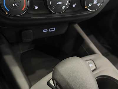 2025 Chevrolet Trax, $24985.0. Photo 9
