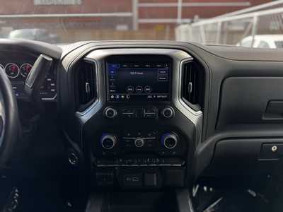 2021 Chevrolet 1500 Crew Cab, $33489. Photo 7