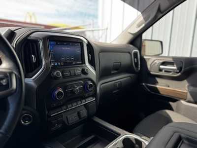 2021 Chevrolet 1500 Crew Cab, $33489. Photo 8
