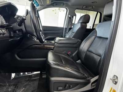 2016 Chevrolet Tahoe, $21989. Photo 4