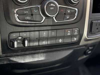2014 RAM 1500 Crew Cab, $16489. Photo 10