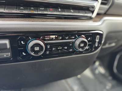 2025 Chevrolet 1500 Crew Cab, $54370.0. Photo 8
