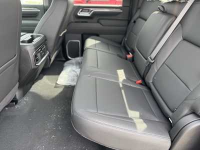 2025 Chevrolet 3500 Crew Cab, $78760.0. Photo 5