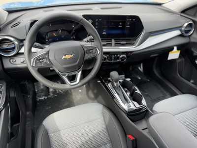 2025 Chevrolet Trax, $25780.0. Photo 6