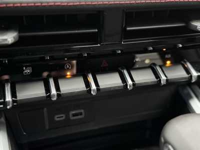 2025 Chevrolet Colorado, $46640.0. Photo 10