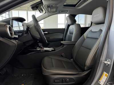 2025 Chevrolet Trax, $27485.0. Photo 4
