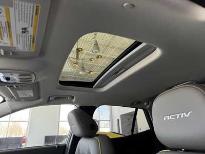 2025 Chevrolet Trax, $27485.0. Photo 5