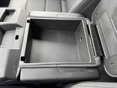 2025 Chevrolet 3500 Crew Cab, $74890.0. Photo 11