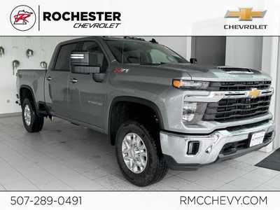 2025 Chevrolet 3500 Crew Cab, $58910.0. Photo 1