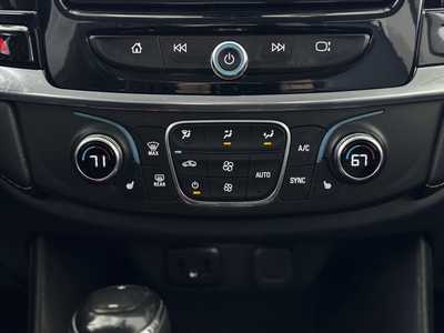 2019 Chevrolet Traverse, $19999. Photo 11