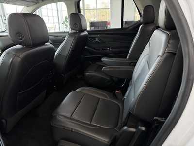 2019 Chevrolet Traverse, $19999. Photo 5