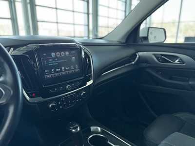 2019 Chevrolet Traverse, $19999. Photo 9