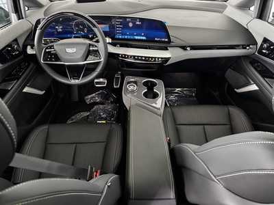 2025 Cadillac Optiq, $57465.0. Photo 7