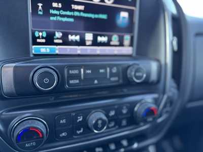 2019 Chevrolet 3500 Crew Cab, $45989. Photo 7