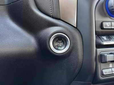 2022 Chevrolet 3500 Crew Cab, $57685. Photo 10