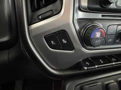 2017 GMC 1500 Crew Cab, $28989. Photo 10