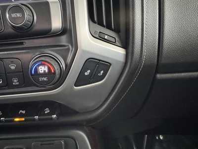 2017 GMC 1500 Crew Cab, $28989. Photo 11