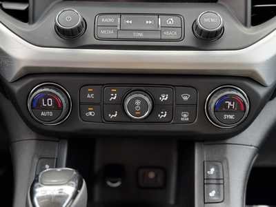 2017 GMC Acadia, $15489. Photo 11