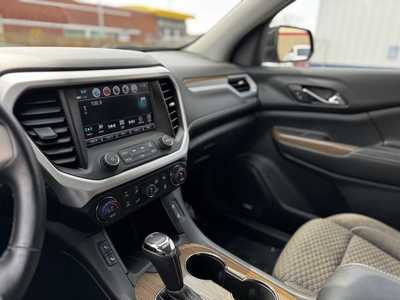 2017 GMC Acadia, $15489. Photo 9