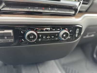 2025 Chevrolet 3500 Crew Cab, $58165.0. Photo 10