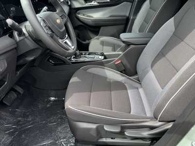 2025 Chevrolet TrailBlazer, $27080. Photo 4