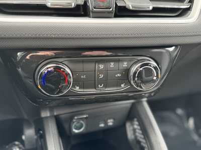 2025 Chevrolet TrailBlazer, $27080. Photo 7