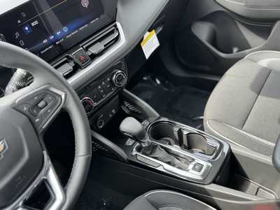 2025 Chevrolet TrailBlazer, $27080. Photo 9